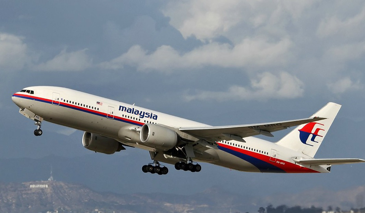 Flight MH370 wreck pinpointed 4km deep in Indian Ocean in new report